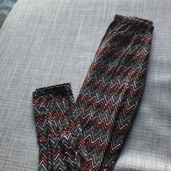 Print Leggings - Picture 1 of 3